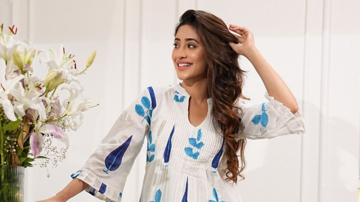 Just Shivangi Joshi Flaunting Simplistic Summer Kurta Fashion In New Photoshoot; Check Out