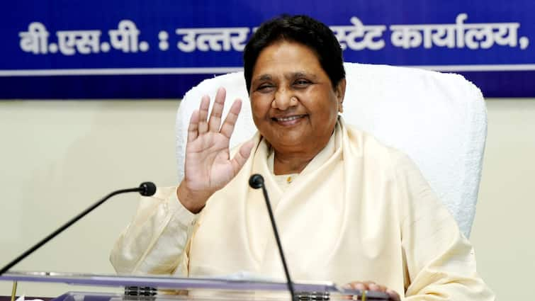 UPSC Lateral Entry recruitment advertisement cancelled Mayawati made a new demand UPSC Lateral Entry का भर्ती विज्ञापन रद्द! मायावती ने कर दी नई मांग