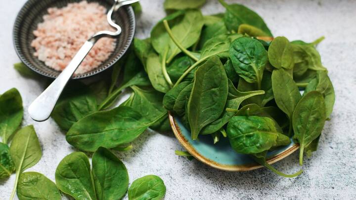 பல வகையாக கீரைகளை உணவில் சேர்ப்பது உடல் ஆரோக்கியத்திற்கு நல்லது.