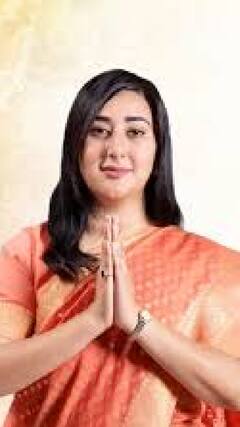 बांसुरी स्वराज  ने सेवा बस्ती की बहनो के साथ रक्षा बंधन  मनाया | ABP NEWS SHORTS