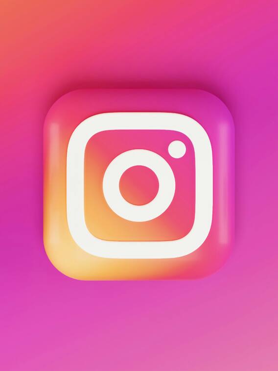 Instagram पर किया ये काम तो हमेशा के लिए बंद हो जाएगा आपका अकाउंट!