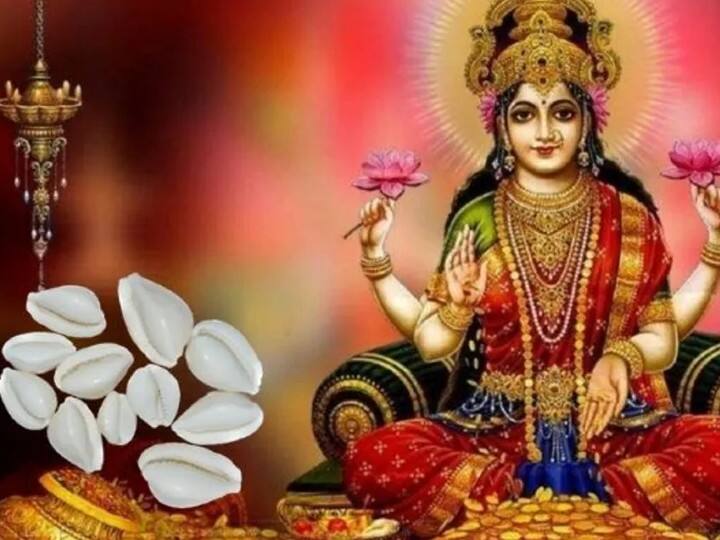 पूर्णिमा वाले दिन नाखून, बाल नहीं काटने चाहिए, इससे दोष लगता है. साथ ही किसी का अपमान नहीं करें. आर्थिक, मानसिक कष्ट झेलने पड़ते हैं.
