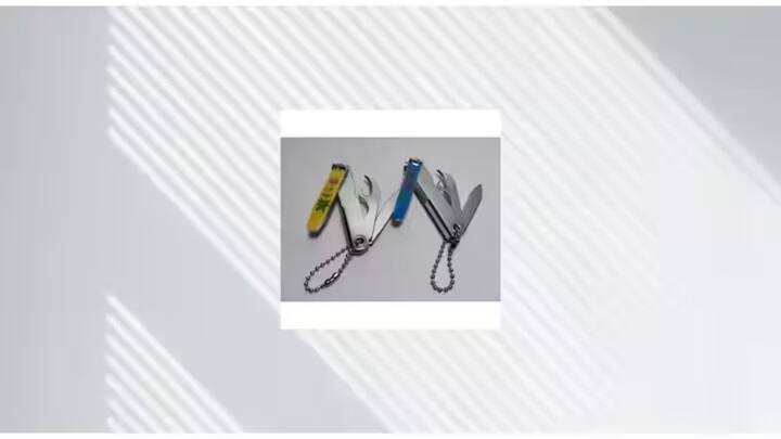 ਸਰੀਰ ਦੀ ਸਫ਼ਾਈ ਵਿੱਚ ਨਹੁੰਆਂ ਨੂੰ ਸਾਫ਼ ਰੱਖਣਾ ਵੀ ਜ਼ਰੂਰੀ ਹੈ, ਕਿਉਂਕਿ ਇਸ ਕਾਰਨ ਪੇਟ ਵਿੱਚ ਕਈ ਬੈਕਟੀਰੀਆ ਦਾਖ਼ਲ ਹੋ ਸਕਦੇ ਹਨ।