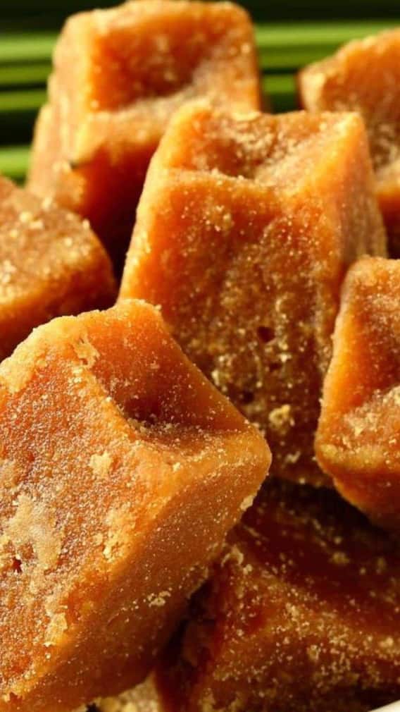 బరువు తగ్గాలి అనుకునే వాళ్లు బెల్లం తినకూడదా?