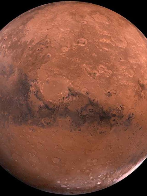 शुक्र ग्रह इतना ज्यादा चमकीला क्यों है?