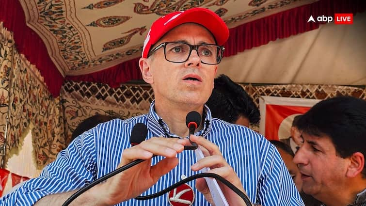 J&K Polls Omar Abdullah Claims BJP Fielding Independents As Part Of Conspiracy To Silence Him J&K Polls: Omar Abdullah Claims BJP Fielding Independents As Part Of 'Conspiracy' To Silence Him