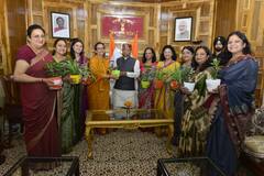 हिमाचल राजभवन में रक्षाबंधन का उत्साह, राज्यपाल शिव प्रताप शुक्ल को बहनों ने बांधा रक्षासूत्र
