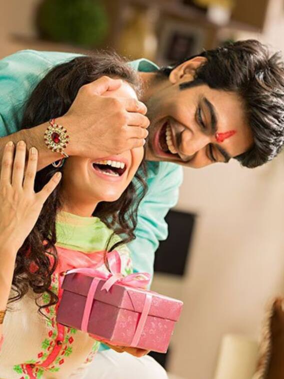 रक्षाबंधन पर 10 मिनट में बहन के लिए पहुंचेगा गिफ्ट, ये ऐप्स करें यूज