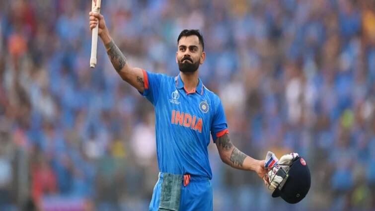 Virat Kohli favourite cricket player dhoni and AB de Villiers Watch Video: மிகவும் பிடித்த வீரர்.. தோனியா? டிவில்லியர்ஸா? கோலி சொன்ன சுவாரஸ்ய பதில்
