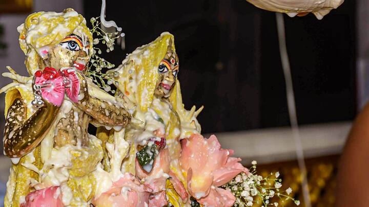 অন্নদা একাদশী শেষের সময় ১২ ভাদ্র অর্থাৎ ২৯ অগাস্ট বৃহস্পতিবার রাত ৩টে ৪৬ মিনিটে।(ছবি সৌজন্য- পিটিআই)