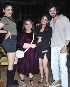 श्रद्धा आर्या ने 'कुंडली भाग्य' की टीम के साथ सेलिब्रेट किया बर्थडे, ब्लैक ड्रेस में लगीं बला की हसीन... देखें तस्वीरें