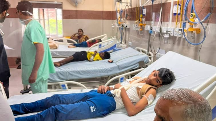 Andhra Pradesh Anakapalli Food Poisoning students death 3 Children Dead, 37 Hospitalised After Suspected Food Poisoning In Andhra Pradesh