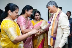 In Pics: చంద్రబాబుకు రాఖీ కట్టిన మహిళా నేతలు, బ్రహ్మకుమారీలు