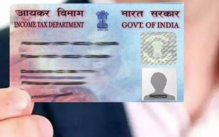 ਜਿਵੇਂ ਕਿ ਡਰਾਈਵਿੰਗ ਲਾਇਸੈਂਸ ਤੇ ਹੋਰ ਦਸਤਾਵੇਜ਼ਾਂ ਦੀ ਵੈਧਤਾ ਹੈ। ਇਸ ਤੋਂ ਬਾਅਦ ਉਨ੍ਹਾਂ ਨੂੰ ਇਸ ਨੂੰ ਰੀਨਿਊ ਕਰਵਾਉਣਾ ਪੈਂਦਾ ਹੈ, ਕੀ ਪੈਨ ਕਾਰਡ ਨੂੰ ਵੀ ਇਸ ਤਰ੍ਹਾਂ ਰੀਨਿਊ ਕਰਵਾਉਣਾ ਪੈਂਦਾ ਹੈ?