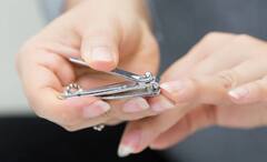 NAIL CUTTER GK: શું તમે પણ કરો છો નેઇલ કટરમાં લાગેલા ચાકૂનો ઉપયોગ, જાણો શું કામ હોય છે તેનું...