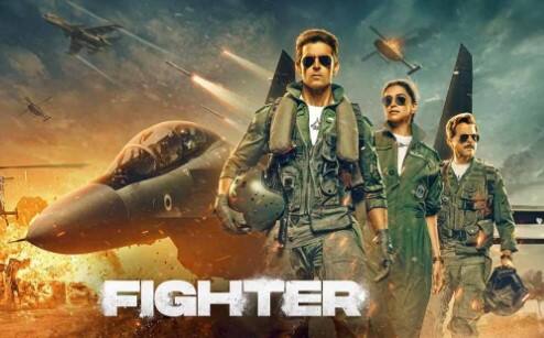 હૃતિક રોશન અને દીપિકા પાદુકોણની 'ફાઇટર'ને પણ 'સ્ત્રી 2'એ પાછળ છોડી દીધી હતી. આ ફિલ્મનું ઓપનિંગ વીકેન્ડ કલેક્શન 115 કરોડ હતું.