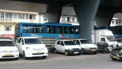 गिरगावकरांना पुण्याची एसटी पकडायला वाशीला पाठवू नका, हायकोर्टाने BMC ला झापलं