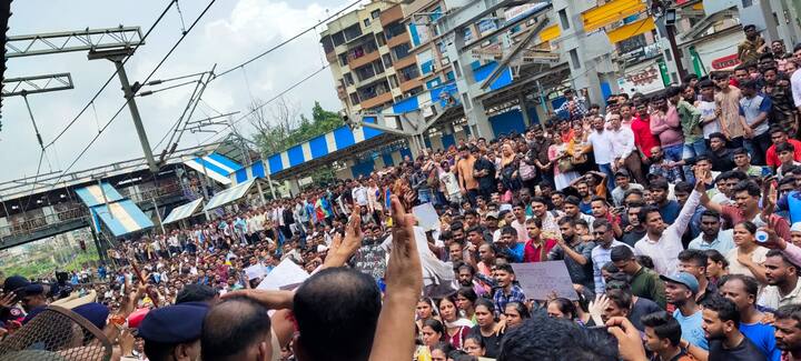 अशातच आता चिमुकल्यांना न्याय मिळवण्यासाठी सुरू असलेल्या आंदोलनाला हिंसक वळण मिळालं आहे. (Photo Credit-ABP Majha)