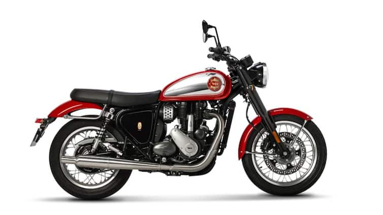 BSA Gold Star Vs Royal Enfield Interceptor. New Entrant Steals The Show? BSA Gold Star Vs Royal Enfield Interceptor. New Entrant Steals The Show?