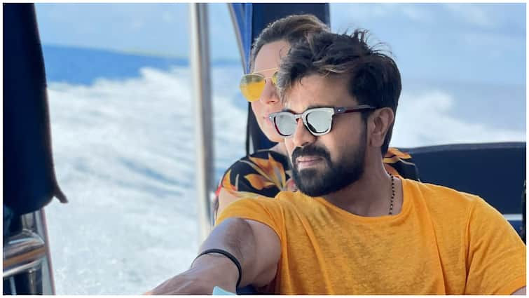 Melborurne Mayor Shares Selfie with Ram Charan Ram Charan: రామ్‌చరణ్‌ని గ్లోబల్ స్టార్ అనడానికి ఇది చాలదా ?