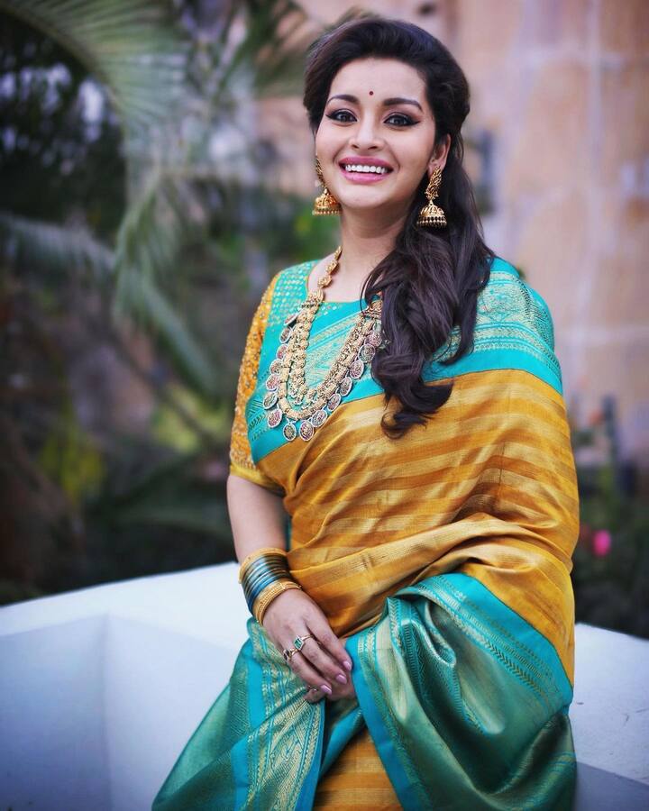 ఇటీవల కోల్‌కత్తా ట్రైనీ డాక్టర్‌ ఆత్యాచార ఘటనపై స్పందిస్తూ ఓ పోస్ట్‌ పెట్టింది. ఈ ఘటన జరిగినప్పటి నుంచి సామాజిక మాధ్యమాల్లో ఏదో ఒక పోస్ట్ పెడుతూనే ఉన్నారు.