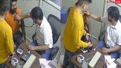 इंदौर: बेचैनी होने पर जांच कराने पहुंचा था युवक, डॉक्टर के सामने गिरा और हो गई मौत, वीडियो वायरल