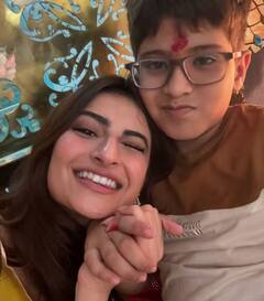 Raksha Bandhan 2024: અભિનેત્રી પલક તિવારીએ તેના નાના ભાઈ પર પ્રેમ વરસાવ્યો, રાખડી બાંધી તિલક કર્યો, પીળા સૂટમાં તે ખૂબ જ સુંદર લાગી રહી હતી