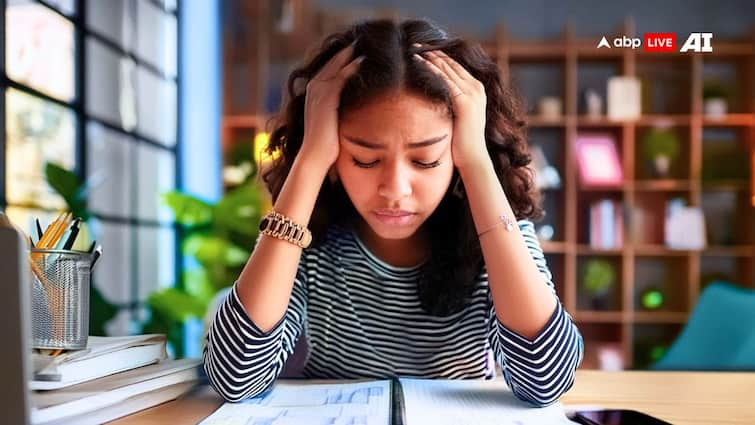 Recognizing Depression in Students: Signs, Symptoms & Support Strategies