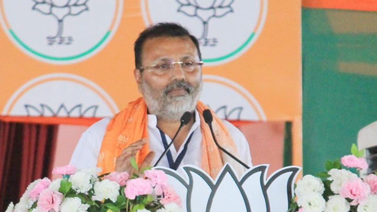 Jharkhand: ‘चंपई सोरेन विभीषण हैं तो…’ मंत्री बन्ना गुप्ता के बयान पर निशिकांत दुबे का तंज, जानें क्या कहा?