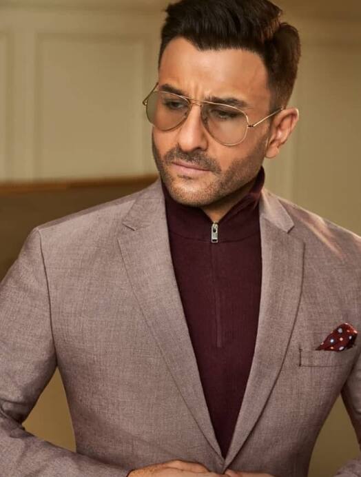 बता दें कि हम जिस एक्टर की बात कर रहे हैं वो कोई और नहीं सैफ अली खान हैं जो पटौदी के नवाब हैं. सैफ दिल्ली से लगभग 80 किमी दूर, हरियाणा के पटौदी में स्थित आलीशान पटौदी पैलेस के मालिक हैं.