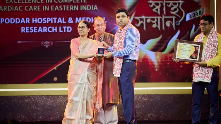 ABP Ananda Swasthya Samman 2024 honored Supriyo chakrabarty bp poddar hospital group Advisor