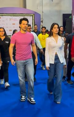 व्हाइट शर्ट, ब्लू डेनिम पहने पिकबॉल टूर्नामेंट में पहुंचीं जाह्नवी कपूर, कैजुअल लुक में दिखे वरुण धवन... देखें तस्वीरें