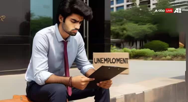 India unemployment rate in April five point one percent first ever releases monthly data देश में कितने युवा नौकरी के लिए भटक रहे दर बदर? सरकार ने पहली बार जारी किया मासिक आंकड़ा