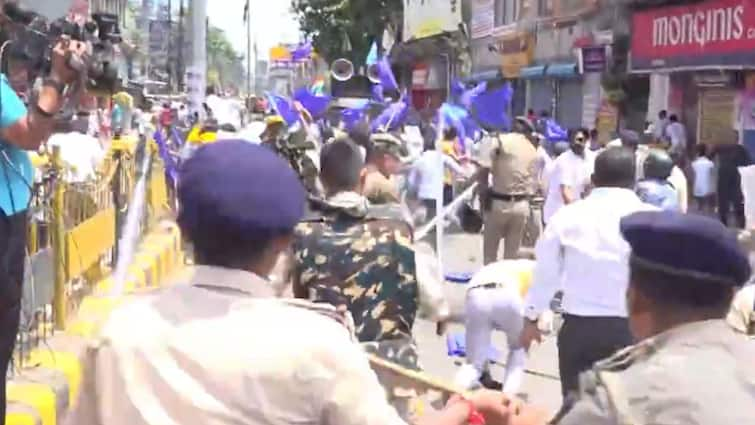 Bharat Bandh 21 August News Bihar Police Uses Lathi Charge In Patna People Protest Clashes Bharat Bandh: Protesters Lathi-Charged In Patna, Clashes In Other Parts Of Bihar Too