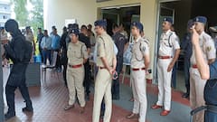 महाबोधि कन्वेंशन सेंटर में घुसे आतंकी! निपटने के लिए दौड़ने लगे ATS और NSG कमांडो, देखें मॉक ड्रिल की तस्वीर