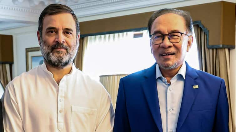 Rahul Gandhi Calls On Visiting Malaysian PM Anwar Ibrahim Rahul Gandhi Calls On Visiting Malaysian PM Anwar Ibrahim