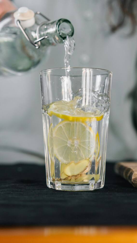 উইকেন্ডে পার্টি, হ্যাংওভার কাটাতে সঙ্গী হোক ডিটক্স ড্রিঙ্কস