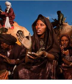 Weird News: ਮਰਦਾਂ ਨਾਲ ਸ਼ਰੇਆਮ ਬਲਾਤਕਾਰ ਕਰਦੀਆਂ ਔਰਤਾਂ, ਜਾਣੋ ਇਸ ਜਗ੍ਹਾ ਦਾ ਖੌਫਨਾਕ ਸੱਚ!