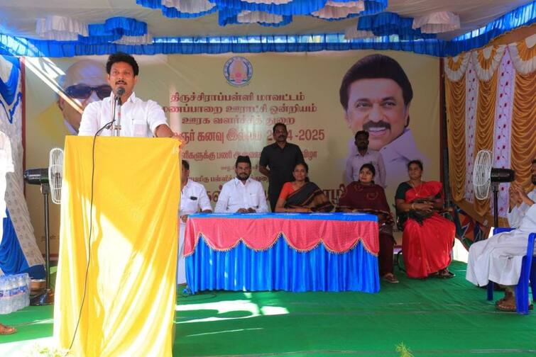 Minister Anbil Mahesh says Please dont politicize education in Tamil Nadu - TNN தமிழ்நாட்டில் கல்வியை வைத்து தயவு செய்து அரசியல் செய்ய வேண்டாம் - அமைச்சர் அன்பில் மகேஷ்