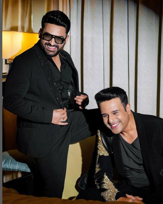 इसके अलावा कृष्णा अभिषेक कपिल शर्मा शो में अपनी पेमेंट न मिलने की बात कहकर भी विवादों में रहे थे. खबर थी कि इस वजह से वह शो छोड़कर चले गए थे.