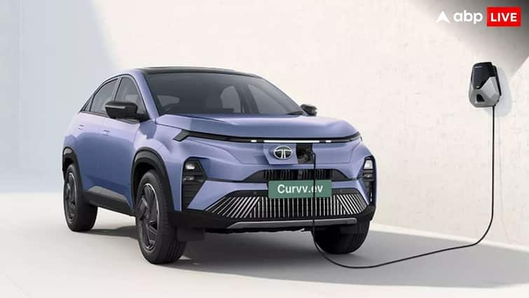 Tata Curvv EV booking waiting period goes up to two months new electric car in demand Curvv EV के लिए लग रही लंबी कतार, आज करेंगे बुक, तो जानें कब मिलेगी गाड़ी?