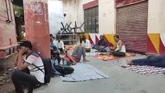 'हर चुनौती स्वीकार बस खाकी वर्दी मिल जाए', यूपी पुलिस भर्ती परीक्षा से पहले भावुक हुए अभ्यर्थी