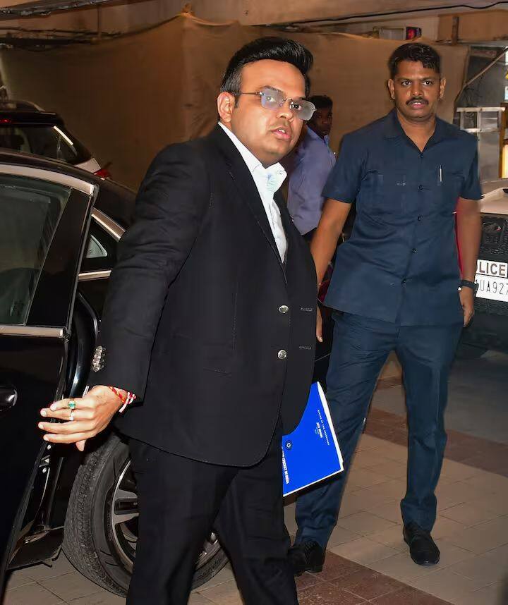 उल्लेखनीय आहे की BCCI चे सचिव असण्यासोबतच जय शाह हे आशियाई क्रिकेट परिषदेचे (ACC) अध्यक्ष देखील आहेत. 2021 मध्ये ते आशियाई क्रिकेट परिषदेचे अध्यक्ष झाले.(Image Credit-Jay Shah)