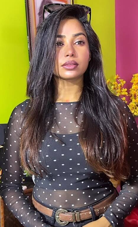 ਕੁੱਲੜ੍ਹ ਪੀਜ਼ਾ ਕਪਲ ਤੋਂ ਬਾਅਦ ਇਸ ਮਸ਼ਹੂਰ ਯੂਟਿਊਬਰ ਦੀ ਪ੍ਰਾਈਵੇਟ ਤਸਵੀਰਾਂ ਨੂੰ ਲੈ ਛਿੜੀ ਚਰਚਾ