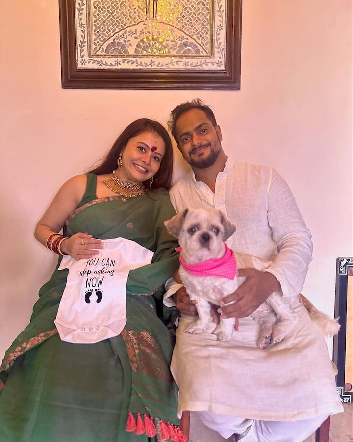 On August 15, Devoleena had announced her pregnancy by performing the 'Panchamrit' ritual, along with her husband and family.