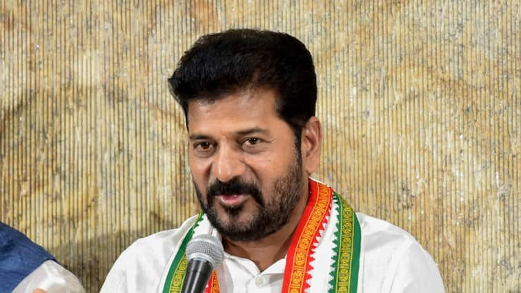 Court issues summons to Telangana CM Revanth Reddy BJP defamation case Kasam Venkateshwarlu special court Telangana: Hyderabad Court Issues Summons To CM Revanth Reddy Over Defamation Case