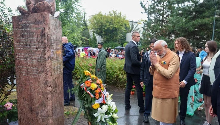 PM Modi at Jam Saheb of Nawanagar memorial Poland: બીજા વિશ્વયુદ્ધમાં જામનગરના મહારાજાએ પોલેન્ડના બાળકોને આપ્યો હતો આશરો, PM મોદીએ આ રીતે કર્યા યાદ