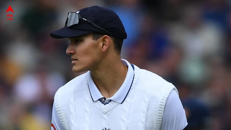 Harry Singh son of RP singh Indian cricketer seen in England jersey during 1st test vs Sri Lanka Harry Singh: বাবা ছিলেন ভারতীয় ক্রিকেট দলের সদস্য, ছেলে হ্যারি মাঠে নামলেন ইংল্যান্ডের হয়ে