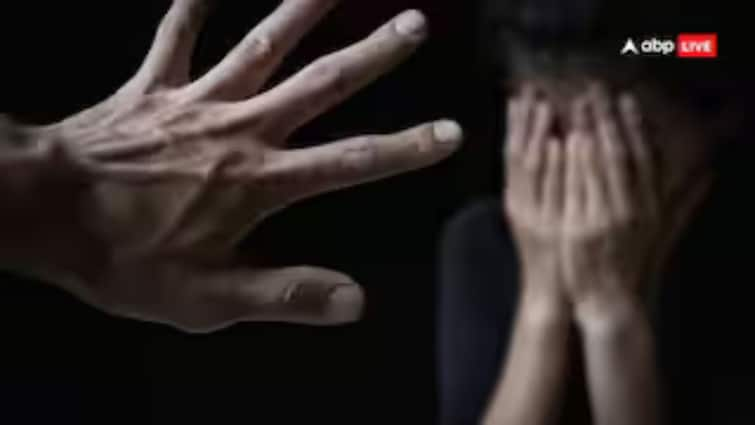 Chikkamagaluru news karnataka Yoga Teacher Rapes US NRI After Convincing Her Of Relationship In Previous Birth Arrested Chikkamagaluru: Yoga Teacher Rapes US NRI After Convincing Her Of Relationship In Previous Birth, Arrested