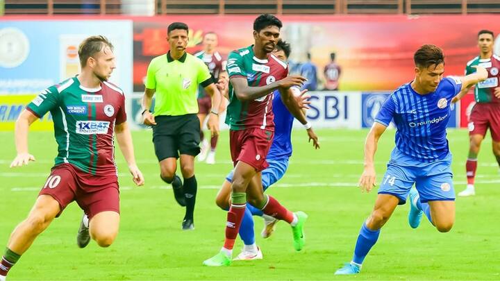 সেমিফাইনালে মোহনবাগানের সামনে বেঙ্গালুরু এফসি। ডুরান্ড কাপে বাংলার একমাত্র প্রদীপ হিসাবে টিকে রইল গতবারের চ্যাম্পিয়নরাই। ছবি - ডুরান্ড কাপের এক্স হ্যান্ডল থেকে নেওয়া